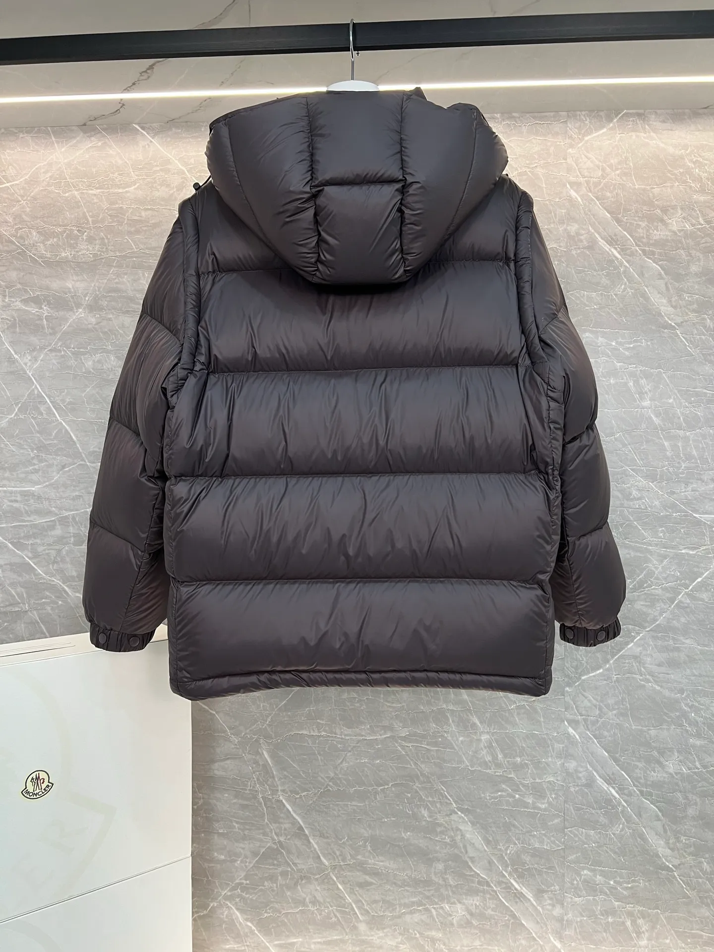P390 Premium 2026 Original 90 ！ Premium ， ， ， ， ， ， ， 。 ， 。 ， ， ， 。 Size：M-3XL